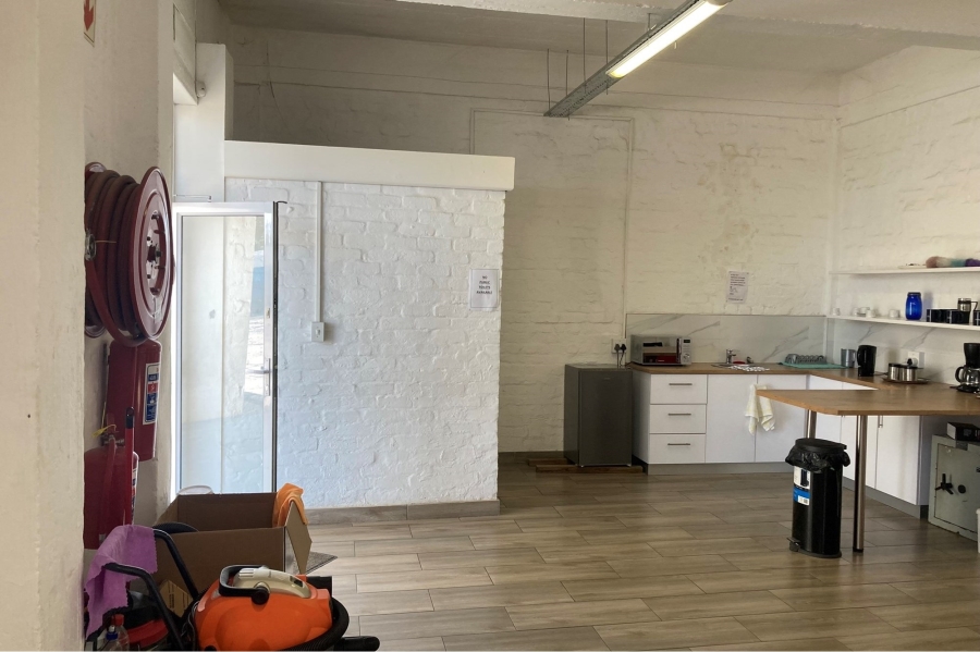 To Let commercial Property for Rent in Dal Josafat Western Cape